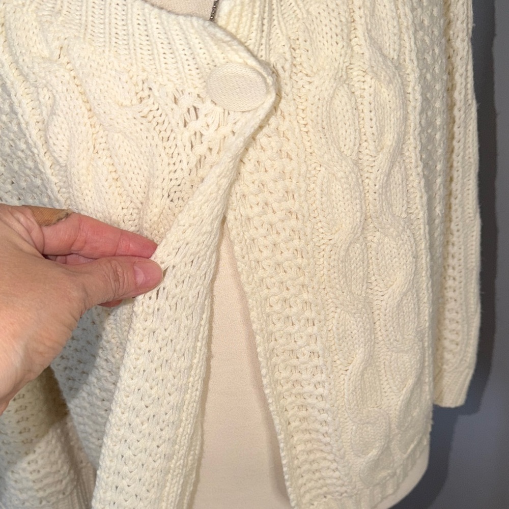 Poof Excellence Cream Cable Knit Cardigan - Picture 3 of 8
